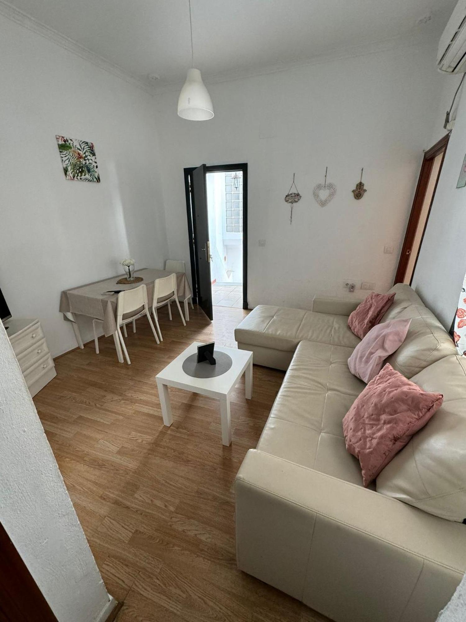 Apartamentos Porvera Jerez Jerez de la Frontera Ngoại thất bức ảnh